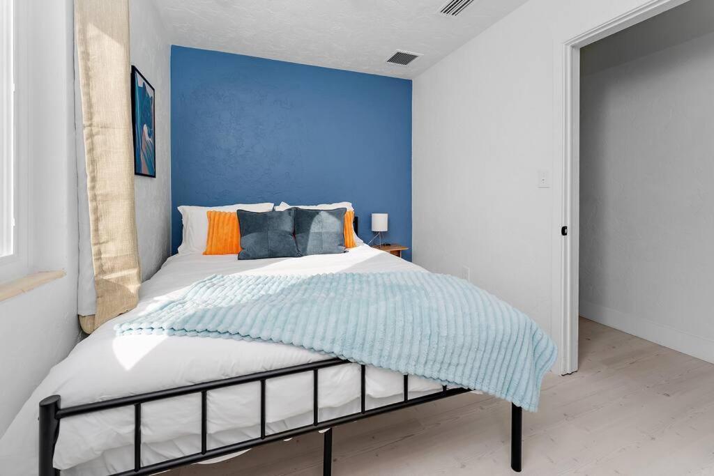 Smart Bungalow: 10-Min To Uf, Central Location Gainesville Kültér fotó