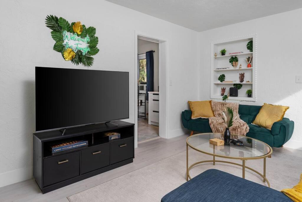 Smart Bungalow: 10-Min To Uf, Central Location Gainesville Kültér fotó